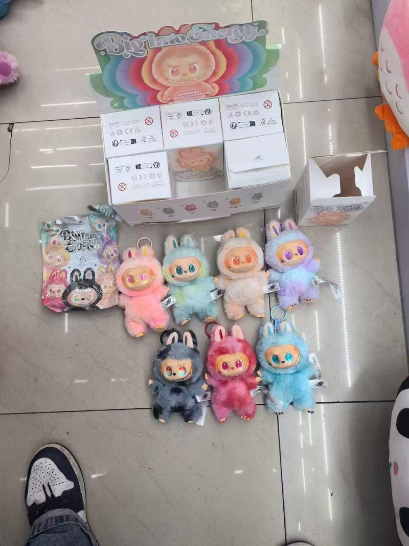 Labubu V3 Monster Doll 16cm in Random Color (Surprise Blind Box)